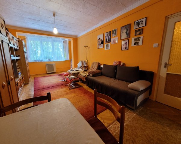 Eladó téglalakás, Egerben 41.9 M Ft, 2 szobás