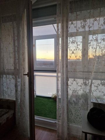 Eladó panellakás, Pécsett 47.9 M Ft, 2 szobás