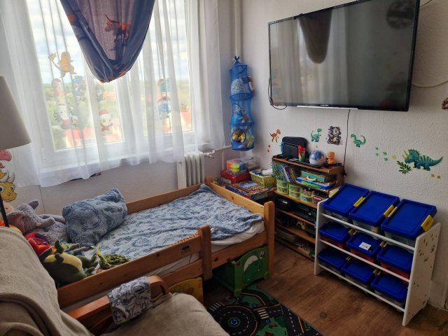 Eladó téglalakás, Debrecenben 61 M Ft, 1+2 szobás