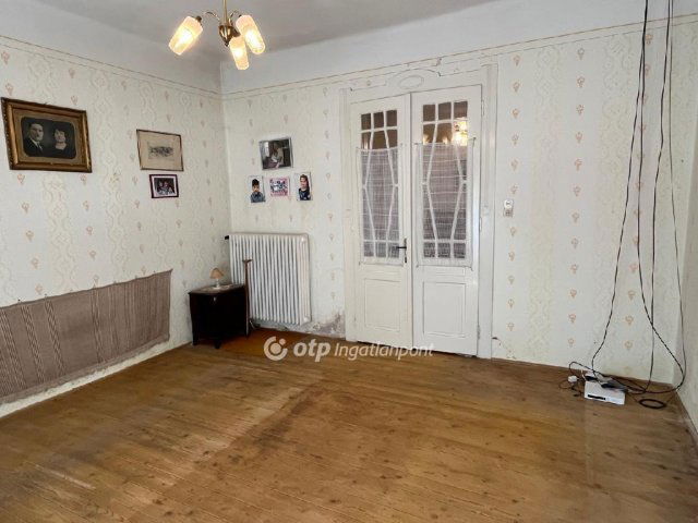 Eladó családi ház, Nagykőrösön 32.9 M Ft, 3 szobás