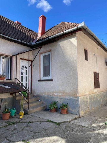 Eladó családi ház, Pilisvörösváron 89.9 M Ft, 4 szobás