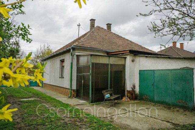 Eladó családi ház, Jobaházán 36.9 M Ft, 2 szobás
