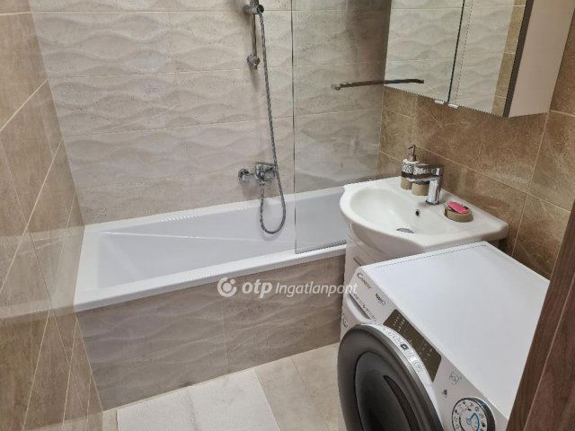 Eladó téglalakás, Budapesten, XII. kerületben 134.9 M Ft