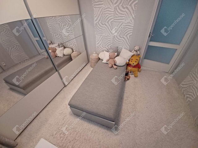 Eladó panellakás, Debrecenben 67 M Ft, 3 szobás