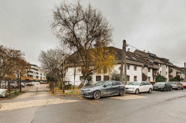 Eladó téglalakás, Budapesten, XI. kerületben 139 M Ft, 4 szobás