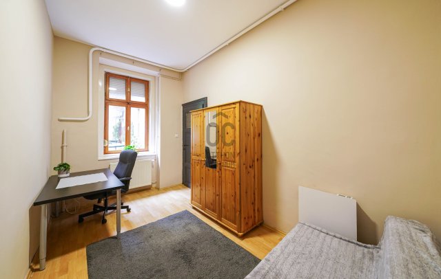 Eladó téglalakás, Budapesten, VII. kerületben 86.8 M Ft