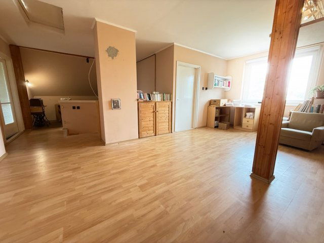 Eladó családi ház, Dunaszentgyörgyön 61.9 M Ft, 4 szobás