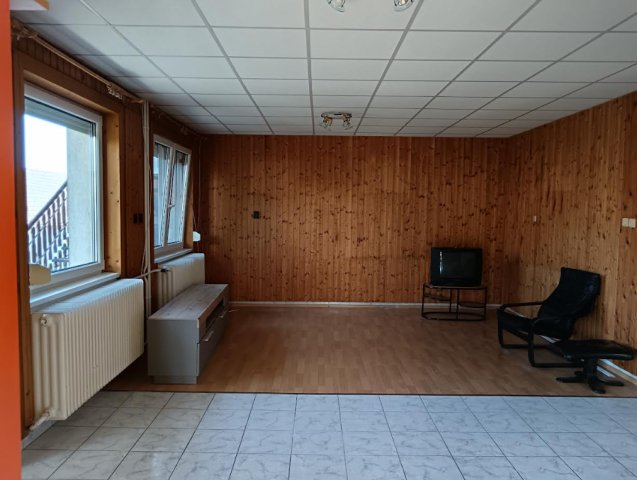 Eladó családi ház, Banán 82 M Ft, 4 szobás