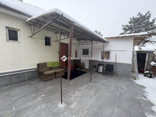 Eladó családi ház, Budapesten, XVII. kerületben 99 M Ft