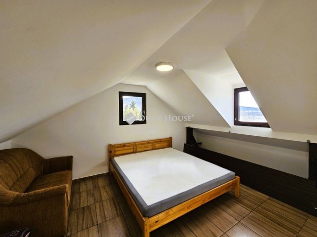 Eladó nyaraló, Piliscséven 56.397 M Ft, 4 szobás