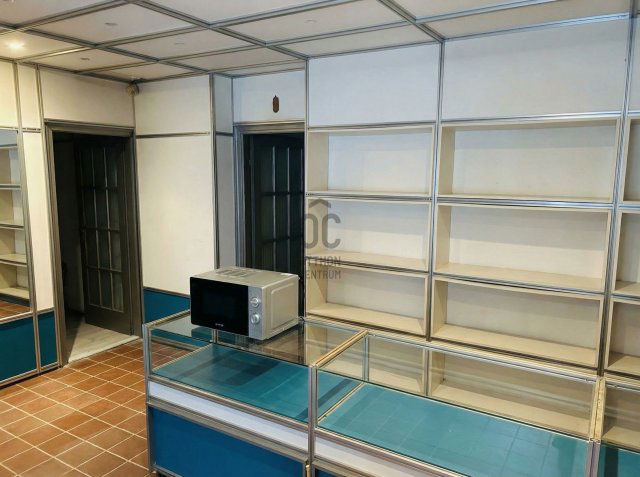 Eladó ipari ingatlan, Budapesten, I. kerületben 121.9 M Ft