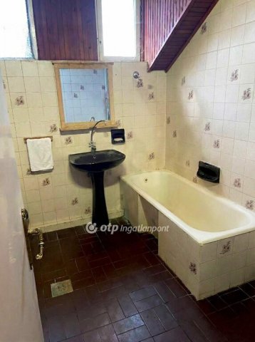 Eladó ikerház, Budapesten, XVIII. kerületben 190 M Ft, 4+1 szobás