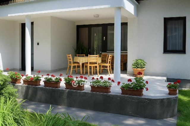 Eladó családi ház, Siófokon 150 M Ft, 5+4 szobás