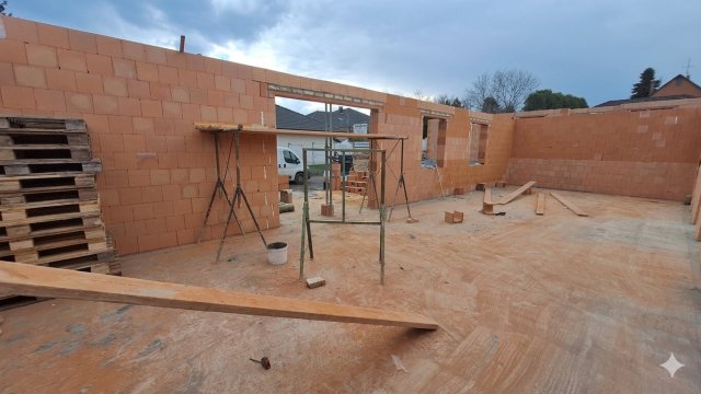 Eladó ikerház, Gödöllőn 129 M Ft, 5 szobás