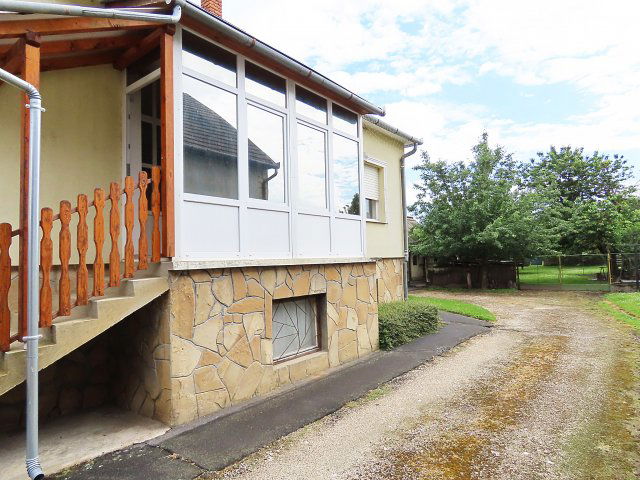 Eladó családi ház, Zalakomáron 37.5 M Ft, 3 szobás