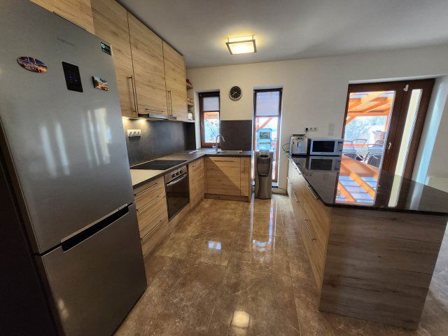 Eladó nyaraló, Szarvason 128.75 M Ft, 4 szobás