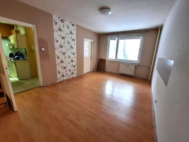 Eladó panellakás, Budapesten, XV. kerületben 49 M Ft, 1+1 szobás