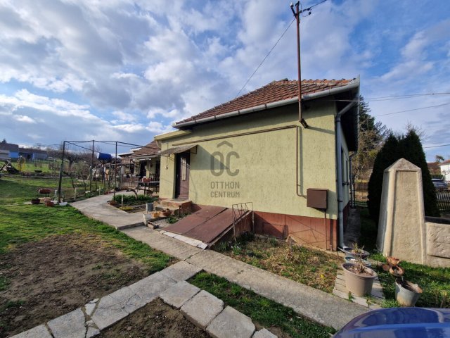 Eladó családi ház, Bánokszentgyörgyön 22.5 M Ft, 2 szobás