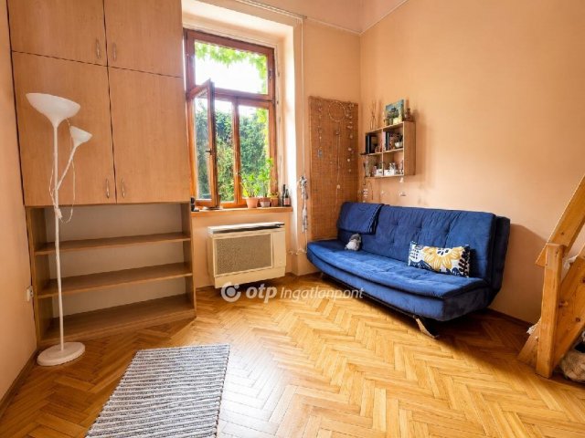 Eladó téglalakás, Budapesten, VII. kerületben 42.5 M Ft