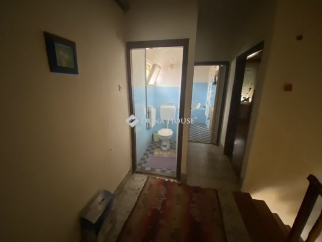 Eladó ikerház, Nagykátán 35 M Ft, 3 szobás