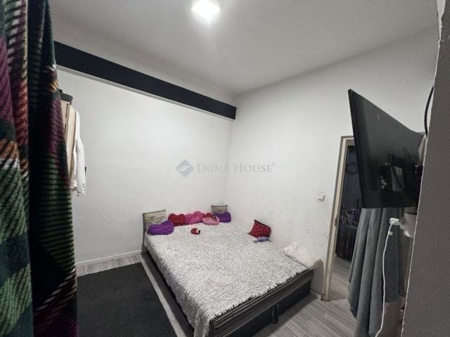 Eladó téglalakás, Budapesten, XXI. kerületben 36.5 M Ft