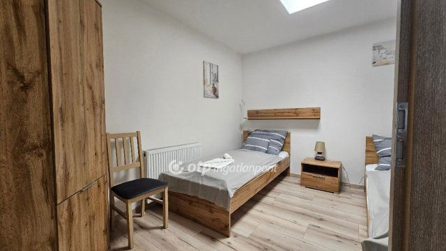 Eladó téglalakás, Egerben 58.5 M Ft, 3 szobás