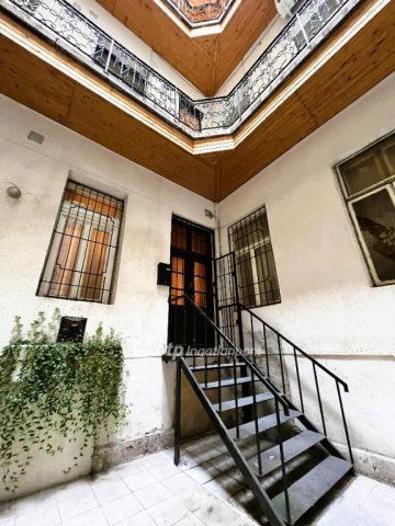 Eladó téglalakás, Budapesten, VI. kerületben 99 M Ft, 3 szobás
