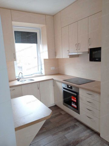 Eladó téglalakás, Kecskeméten 66 M Ft, 3 szobás