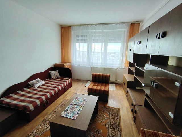 Eladó panellakás, Székesfehérvárott 44.9 M Ft, 2 szobás