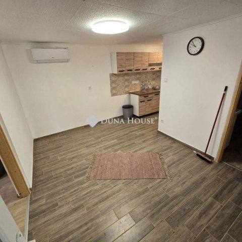 Eladó családi ház, Lajosmizsén 36.5 M Ft, 2 szobás