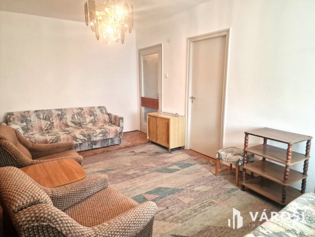 Kiadó téglalakás, albérlet, Békéscsabán 130 E Ft / hó
