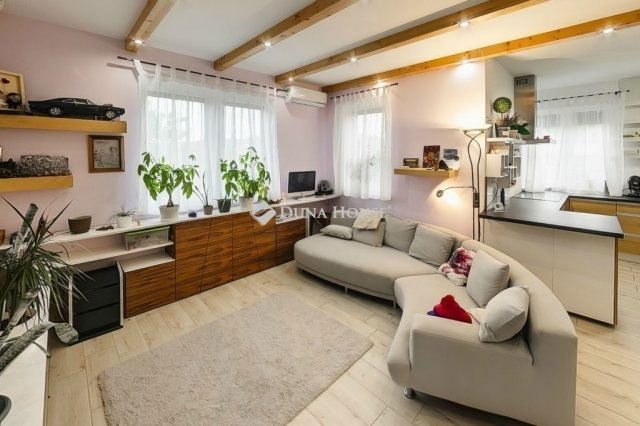 Eladó családi ház, Kecskeméten 82.9 M Ft, 4 szobás