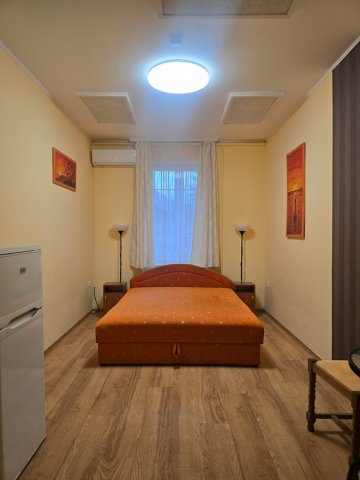 Kiadó családi ház, albérlet, Hajdúszoboszlón 1400 E Ft / hó