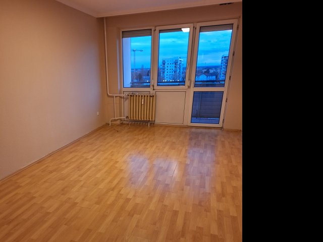 Kiadó panellakás, albérlet, Székesfehérvárott 170 E Ft / hó