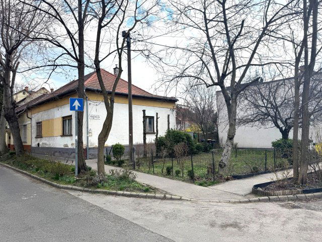 Eladó családi ház, XIV. kerületben, Pándorfalu utcában