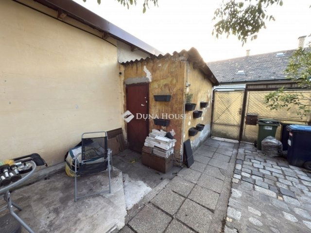 Eladó téglalakás, Budapesten, X. kerületben 41 M Ft, 2 szobás