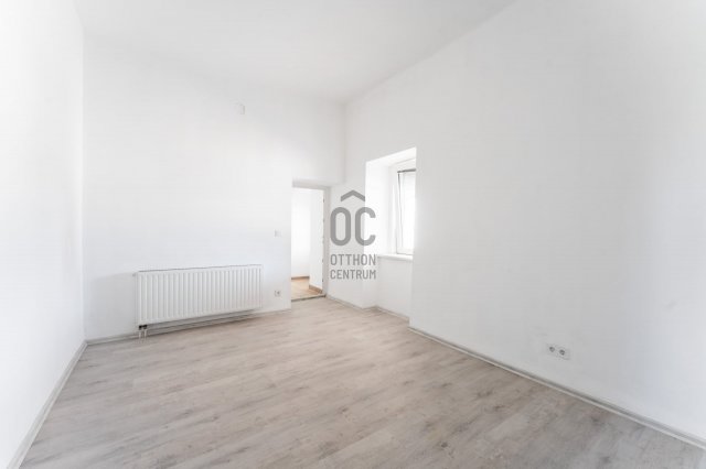 Eladó téglalakás, Ősin 33.9 M Ft, 1 szobás