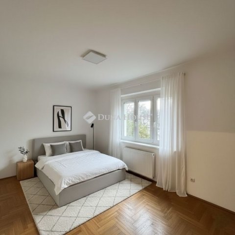 Eladó téglalakás, Budapesten, XIV. kerületben 72.9 M Ft