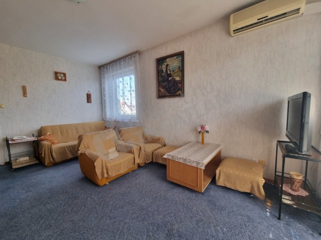 Kiadó téglalakás, albérlet, XI. kerületben, Beregszász úton