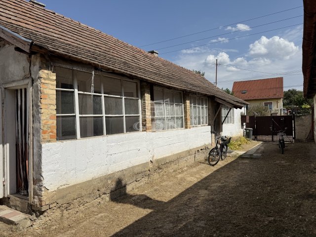 Eladó családi ház, Isaszegen 36.9 M Ft, 3 szobás