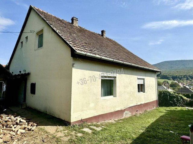 Eladó családi ház, Felsőtárkányban 32 M Ft, 6 szobás