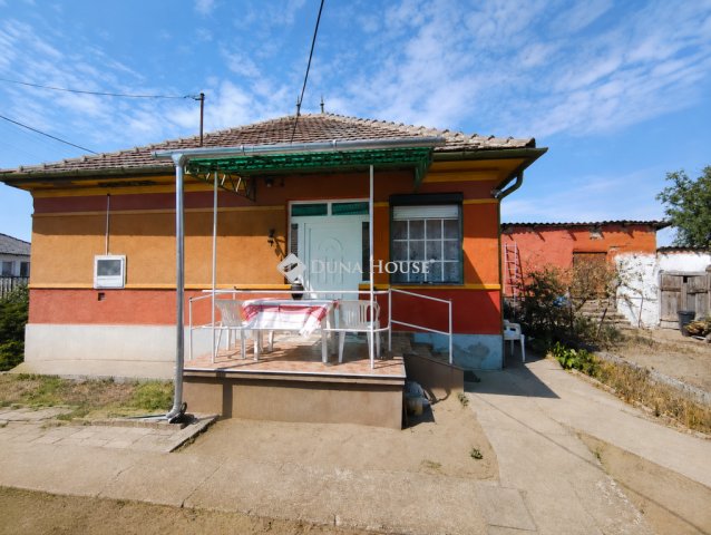 Eladó családi ház, Csévharaszton 45 M Ft, 3 szobás