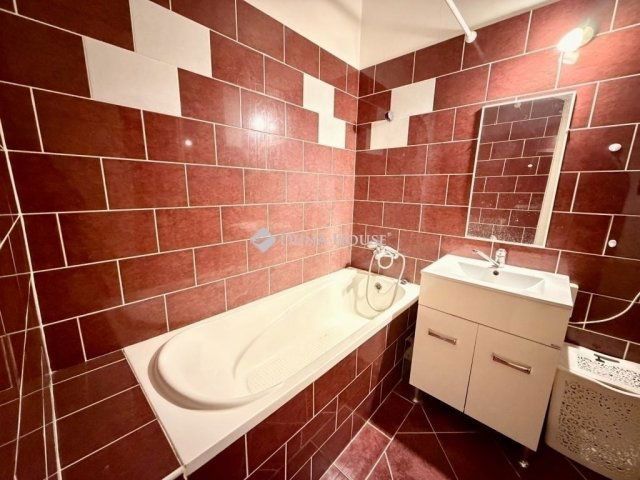 Eladó téglalakás, Budapesten, VII. kerületben 64.9 M Ft