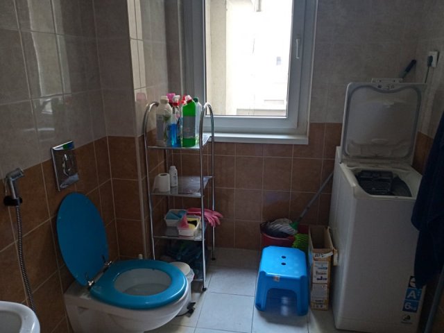 Kiadó téglalakás, albérlet, Pécsett, Király utcában, 4 szobás