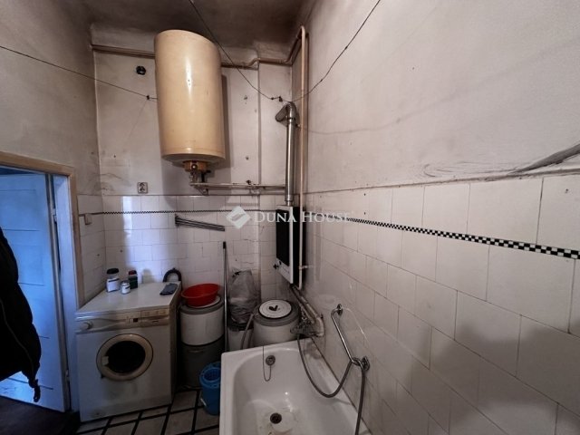 Eladó téglalakás, Budapesten, XX. kerületben 29.5 M Ft, 1 szobás