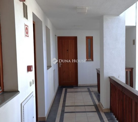 Eladó téglalakás, Budapesten, VI. kerületben 84.6 M Ft, 2 szobás