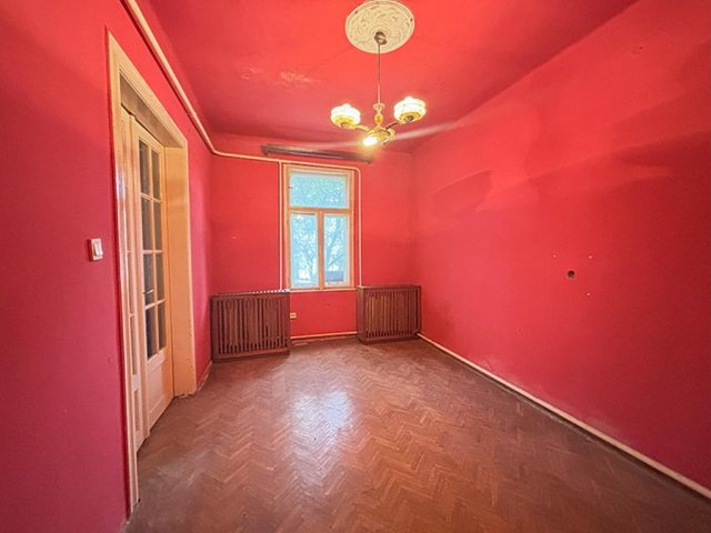 Eladó családi ház, Budapesten, III. kerületben 139.9 M Ft