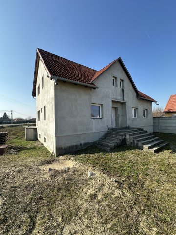 Eladó családi ház, Győrladaméren 85 M Ft, 5 szobás