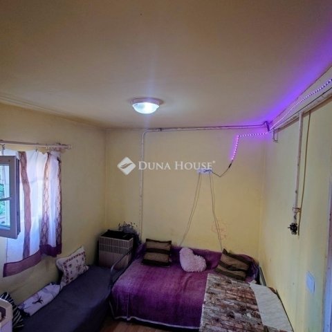 Eladó családi ház, Monoron 43.5 M Ft, 4 szobás