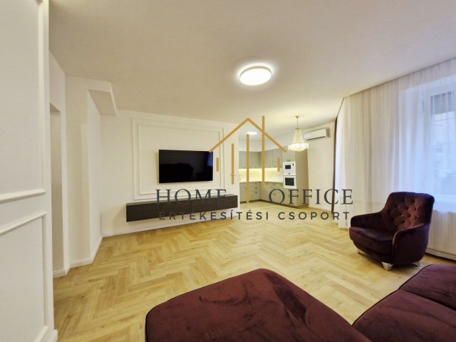 Eladó téglalakás, Debrecenben 99.9 M Ft, 3 szobás